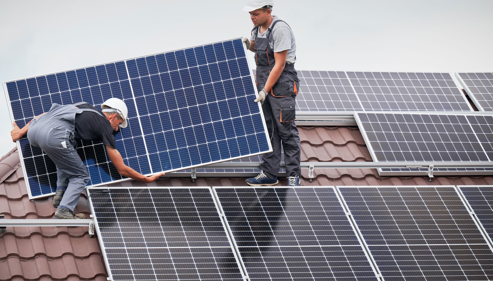 Rochester solar panel maintenance tips